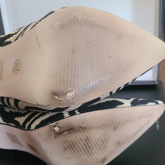 MIA fabric bootie. Zebra designed size 8m - Picture 4 of 4